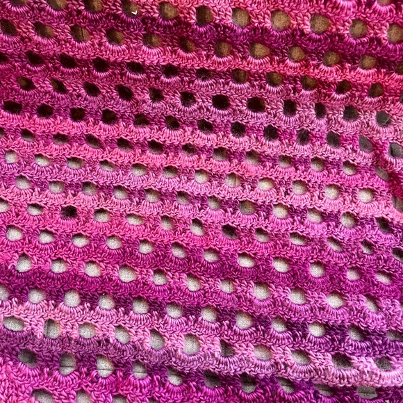 Handmade shawl - Picture 2 of 3